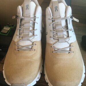 On Cloud Mid High Womens sneakers